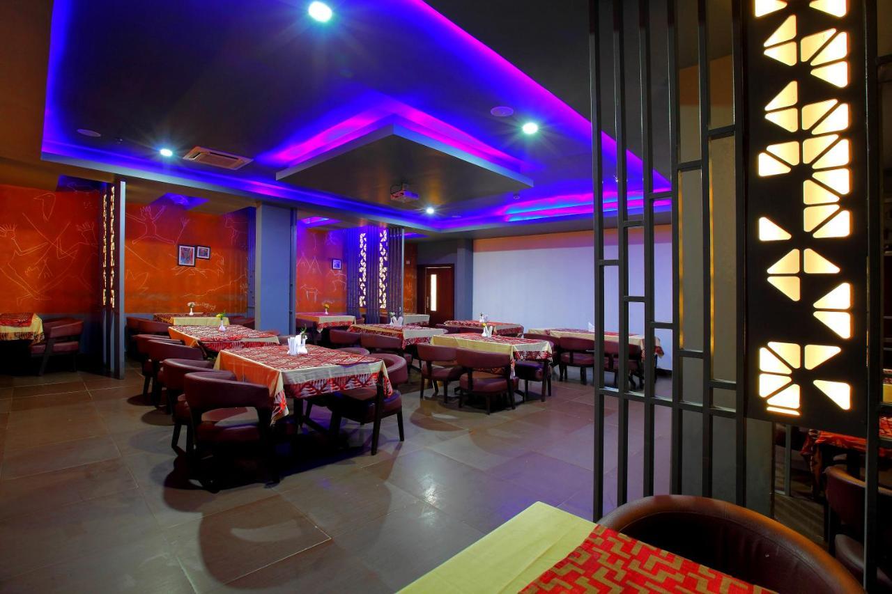 Hotel Park Residency Kuttiyadi Kuttyadi Exterior photo